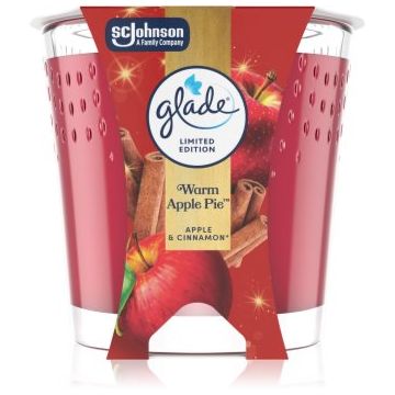 GLADE Warm Apple Pie lumânare parfumată