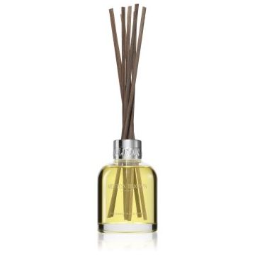 Molton Brown Re-charge Black Pepper Aroma Reeds reumplere în aroma difuzoarelor