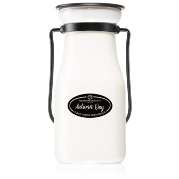 Milkhouse Candle Co. Creamery Autumn Day lumânare parfumată Milkbottle