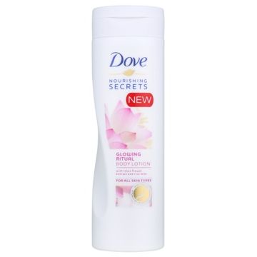 Dove Nourishing Secrets Glowing Ritual lapte de corp
